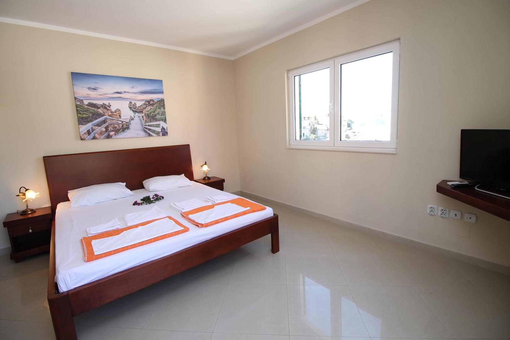 Guest House Villa Pastrovka Sveti Stefan Luaran gambar