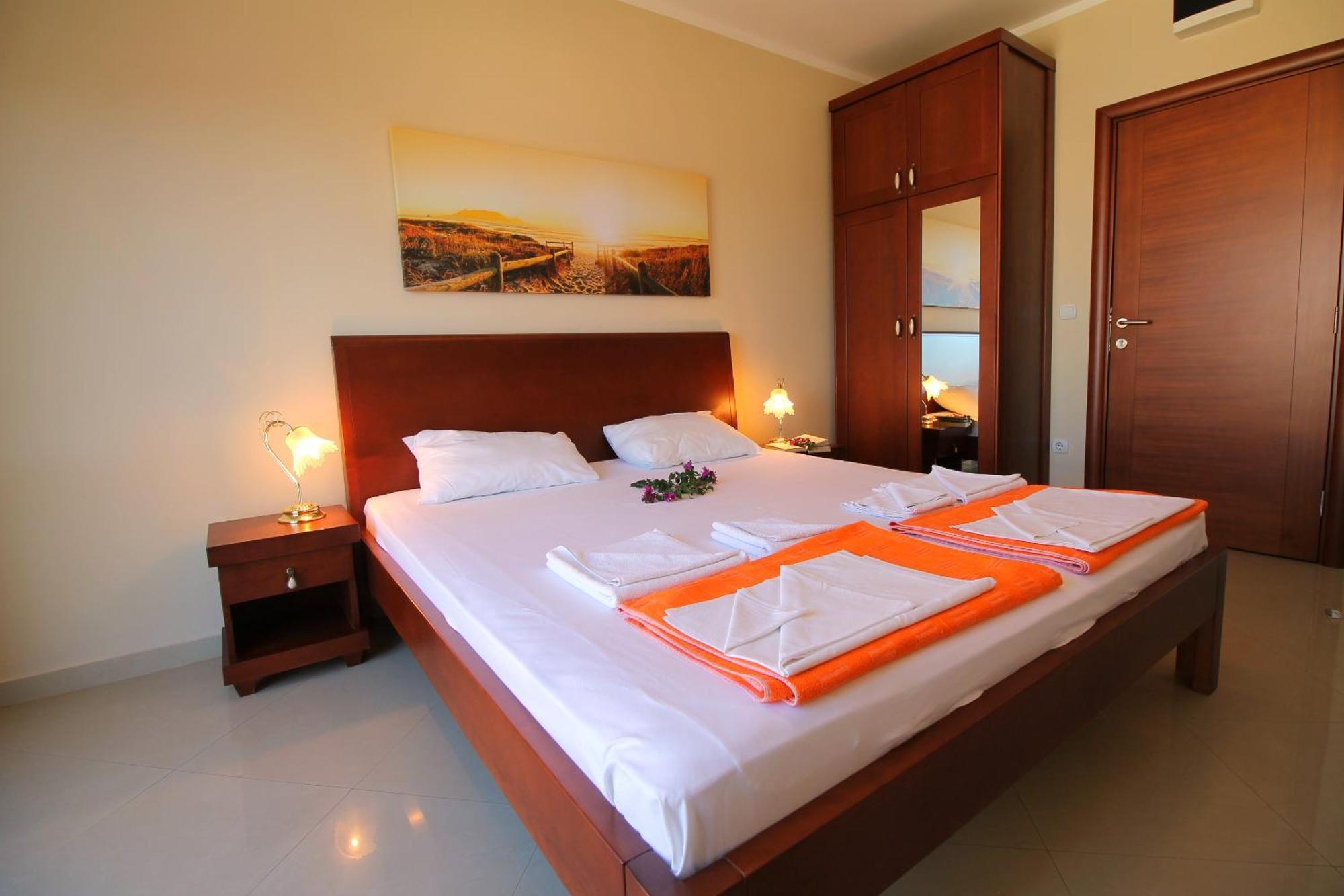 Guest House Villa Pastrovka Sveti Stefan Luaran gambar